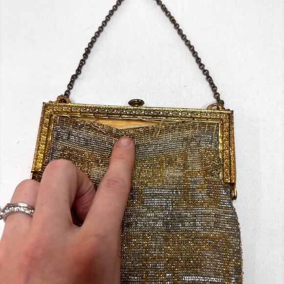 Antique 1900s French Micro-Steel Seed Bead Purse Gold Toned Metal Frame AS IS - Picture 8 of 14